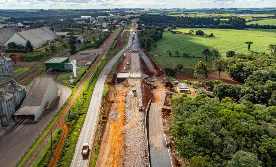 Cascavel, 29 de novembro de 2022 - Obras de duplicação da BR 277