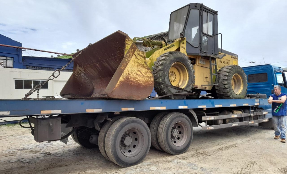 Portos do Paraná arrecada R$ 1,9 milhão com leilão de veículos