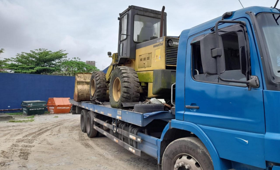 Portos do Paraná arrecada R$ 1,9 milhão com leilão de veículos