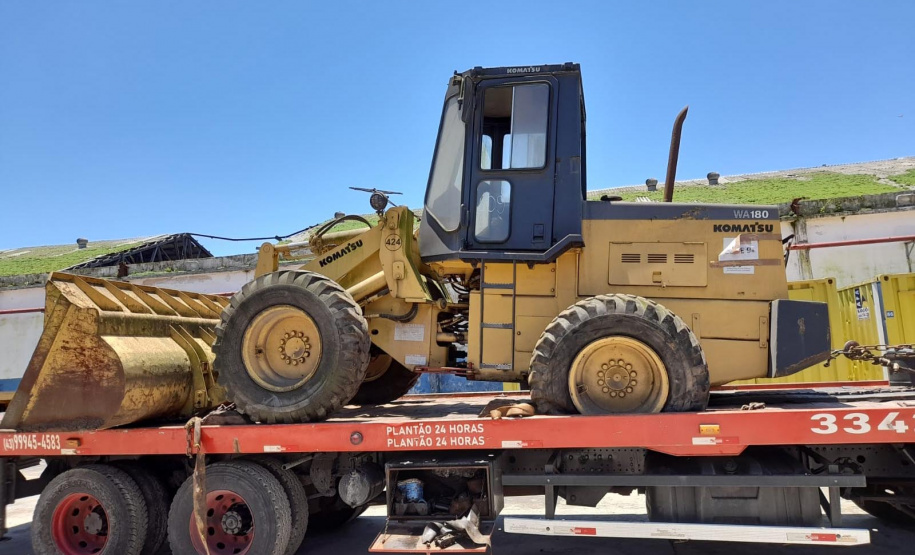 Portos do Paraná arrecada R$ 1,9 milhão com leilão de veículos