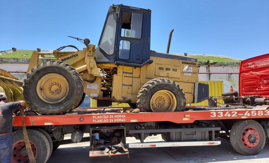 Portos do Paraná arrecada R$ 1,9 milhão com leilão de veículos