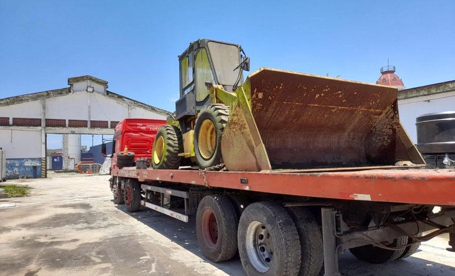 Portos do Paraná arrecada R$ 1,9 milhão com leilão de veículos