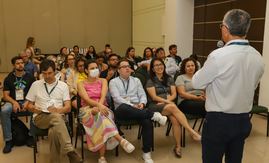 Ampliação do turismo religioso no Paraná é pauta de encontro técnico em Foz do Iguaçu