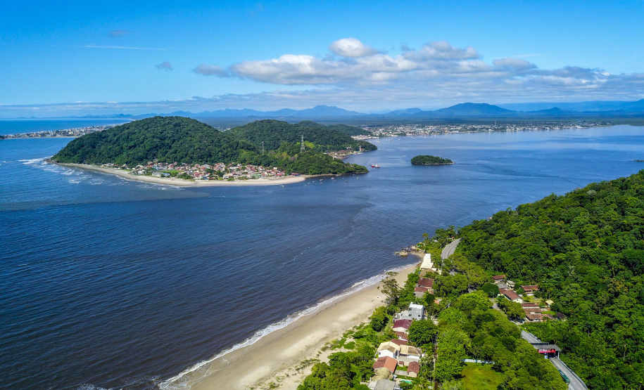 Estado emite ordem de serviço da Ponte de Guaratuba; prazo de execução é de 32 meses