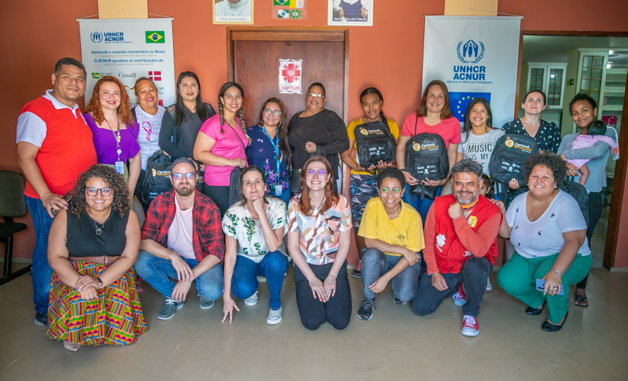 Programa de apoio a mulheres refugiadas tem participação de voluntários da Copel