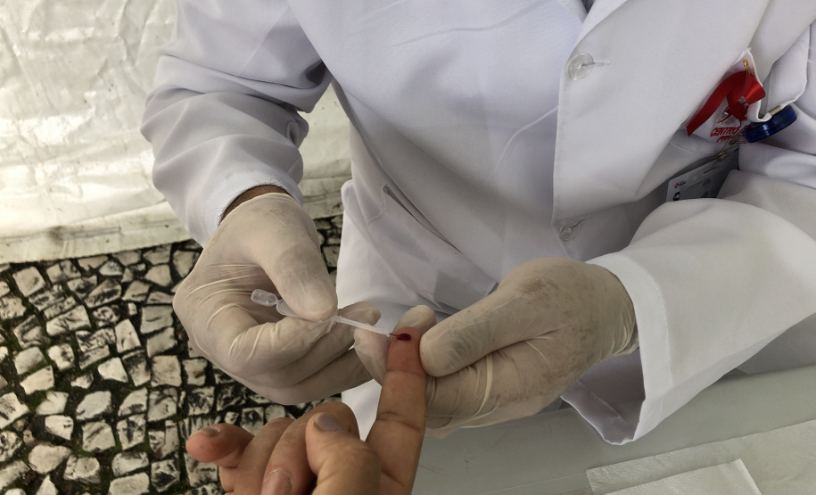 Sesa promove ações para diagnóstico precoce e prevenção do HIV/AIDS no Dezembro Vermelho