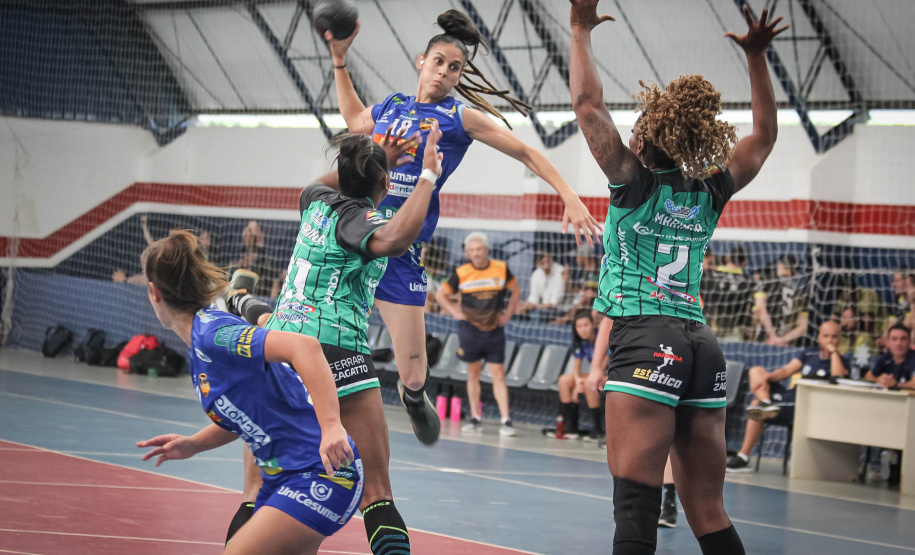 Esporte atende os 399 municípios do Paraná em 2022