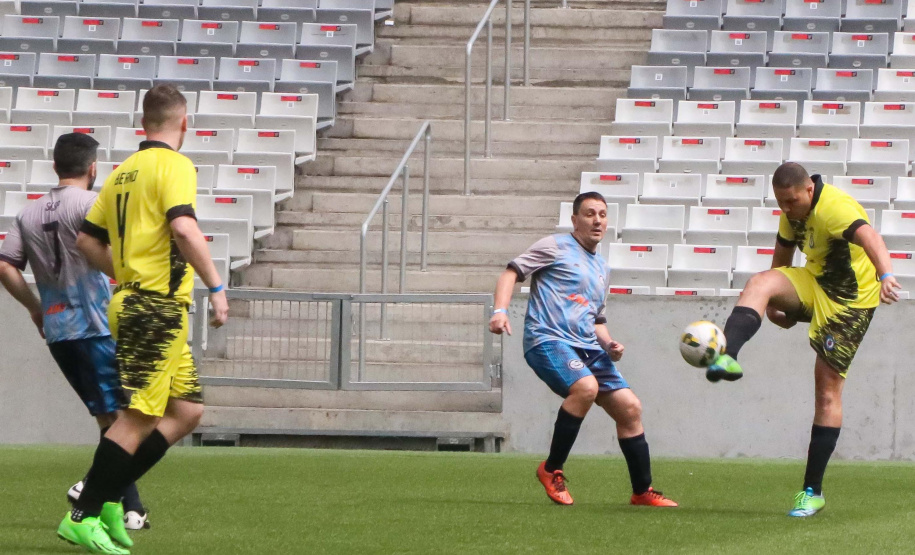 Com participação do governador Ratinho Junior, 6º edição da Operação Gol ajudou a arrecadar doações para Associação dos Amigos do Hospital das Clínicas e para a Associação Terapêutica e Paradesportiva Equocavalaria