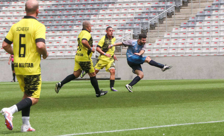 6º edição da Operação Gol, que visa arrecadar doações para Associação dos Amigos do Hospital das Clínicas e para a Associação Terapêutica e Paradesportiva Equocavalaria