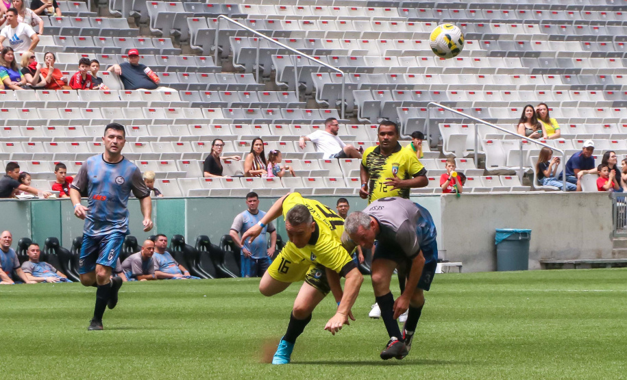 Com participação do governador Ratinho Junior, 6º edição da Operação Gol ajudou a arrecadar doações para Associação dos Amigos do Hospital das Clínicas e para a Associação Terapêutica e Paradesportiva Equocavalaria