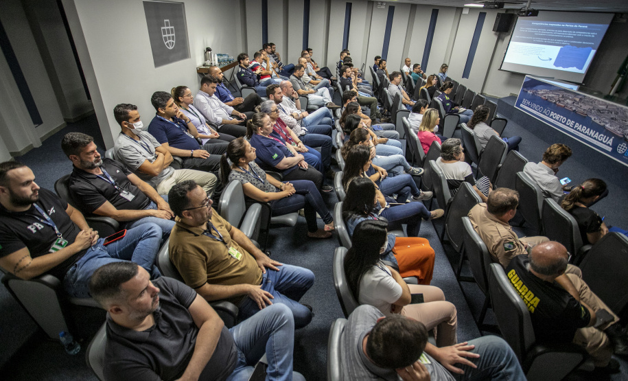 Portos do Paraná divulga Mapeamento de Competências e lança ferramenta de aprimoramento aos seus empregados