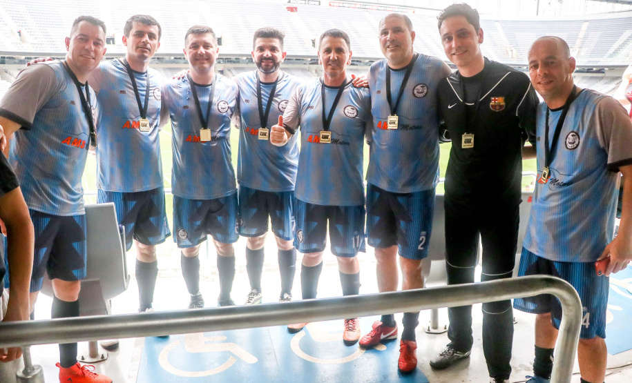 6º edição da Operação Gol, que visa arrecadar doações para Associação dos Amigos do Hospital das Clínicas e para a Associação Terapêutica e Paradesportiva Equocavalaria