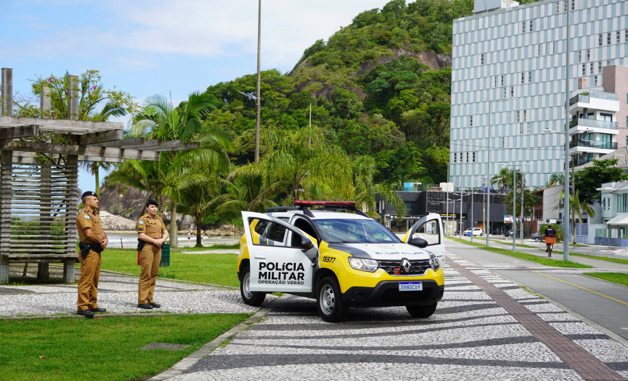 Com dois helicópteros e viatura inteligente, mais de 600 policiais militares vão atuar no Verão Maior Paraná