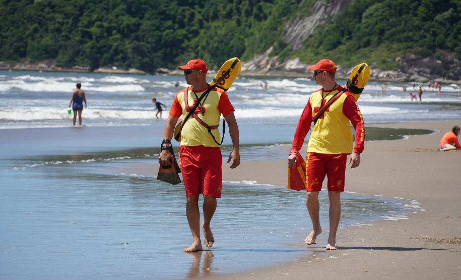 Corpo de Bombeiros vai atuar com mais de 900 profissionais no Verão Maior Paraná