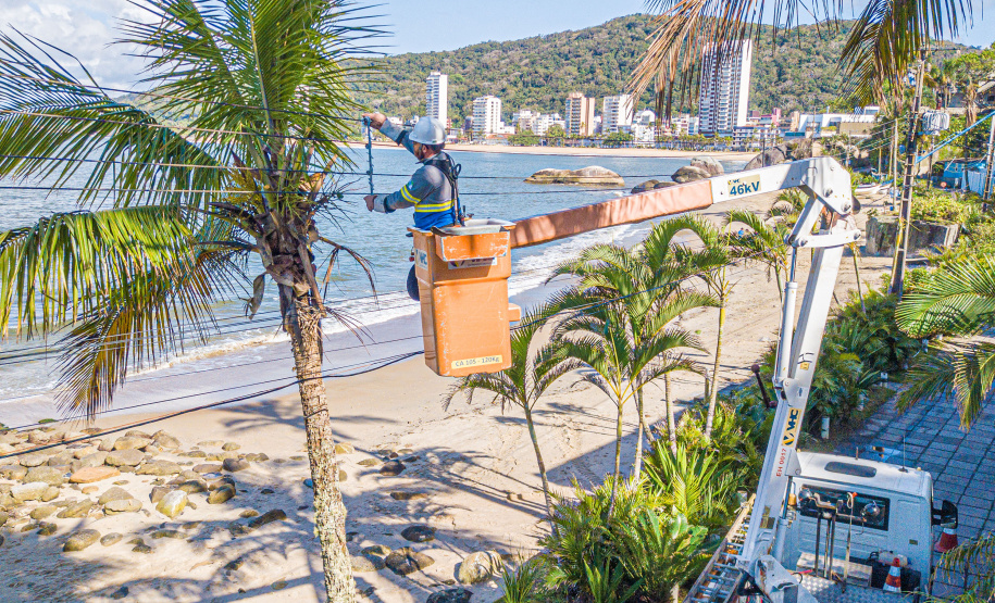 Investimentos de R$ 126,5 milhões no litoral reforçam rede elétrica para a temporada de verão -
