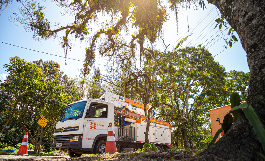 Investimentos de R$ 126,5 milhões no litoral reforçam rede elétrica para a temporada de verão -
