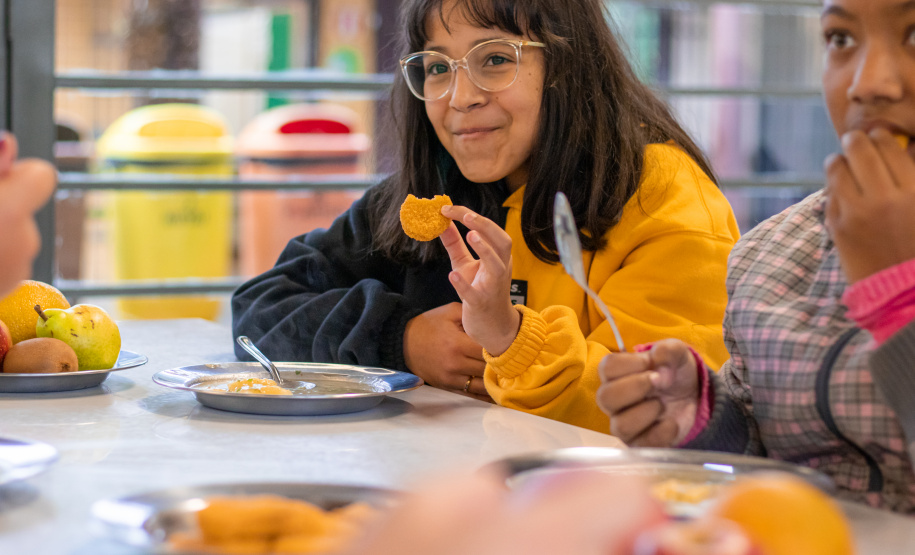 Com investimento mais que triplicado, segurança alimentar dos estudantes foi prioridade na gestão