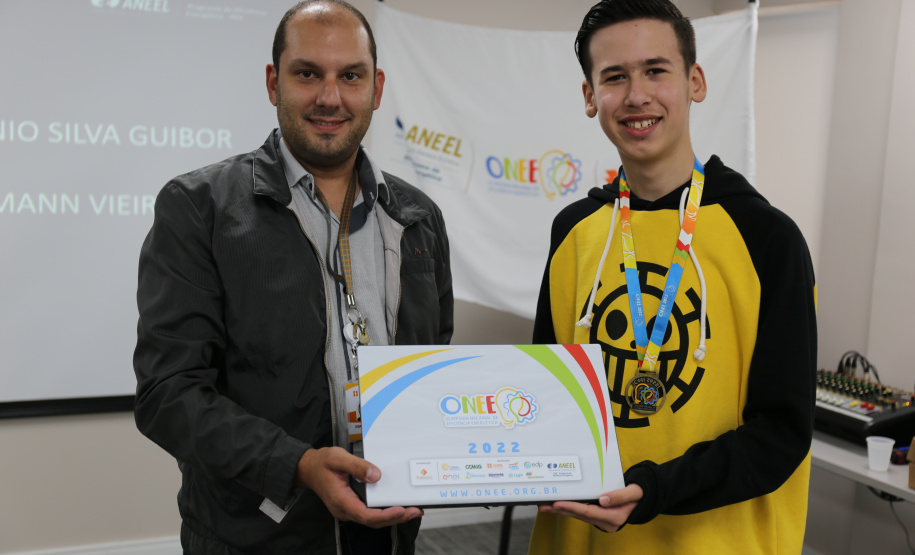 Copel entrega premiação da Olimpíada de Eficiência Energética em Curitiba e Assaí