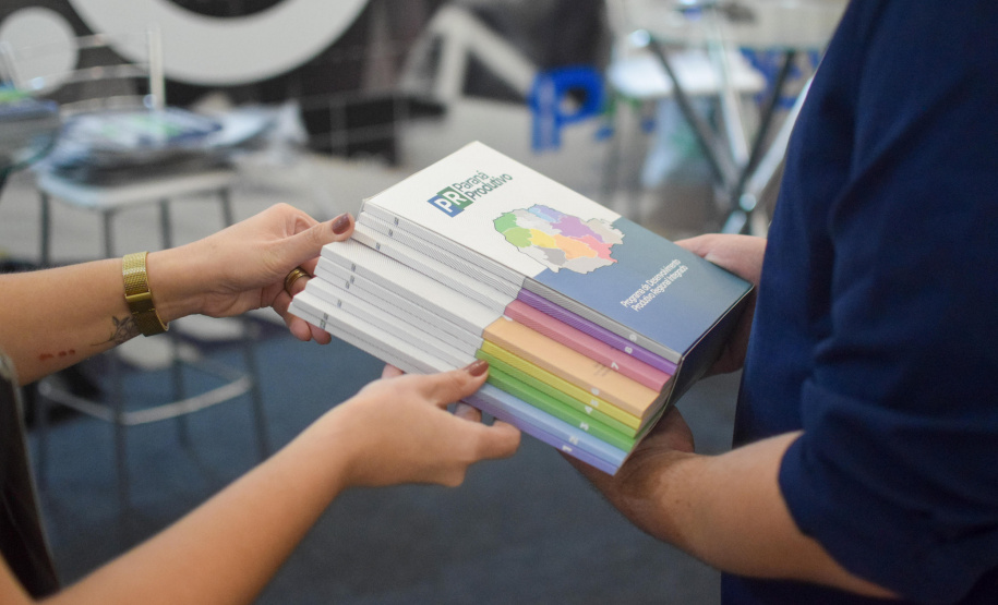 Abas primárias Ver(aba ativa) Editar Publicar Excluir Revisões Estado consolida programa Paraná Produtivo e capta novos recursos para modernizar gestão