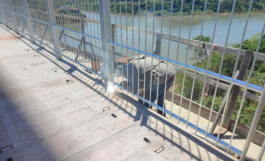 Ponte da Integração passa por teste carga e recebe acabamentos finais