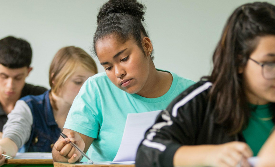 UEPG aplica provas do Vestibular neste domingo (11) para 7,7 mil candidatos