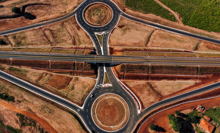 Governo do Paraná investiu R$ 950 milhões em obras rodoviárias ao longo de 2022