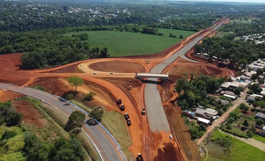 Ponte da Integração passa por teste carga e recebe acabamentos finais