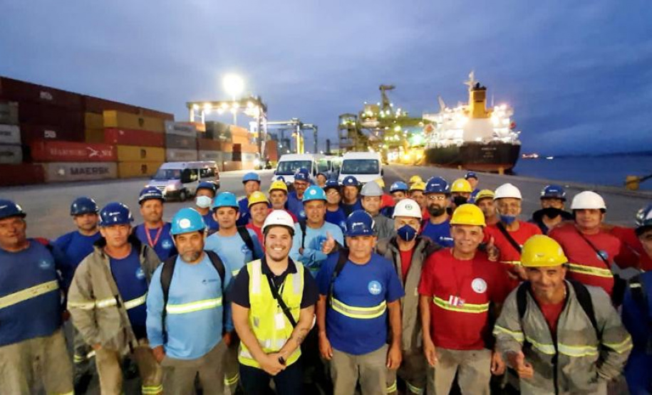 Referência no setor, Portos do Paraná vira trampolim para jovens talentos no mercado profissional