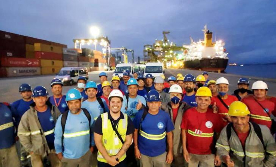 Referência no setor, Portos do Paraná vira trampolim para jovens talentos no mercado profissional