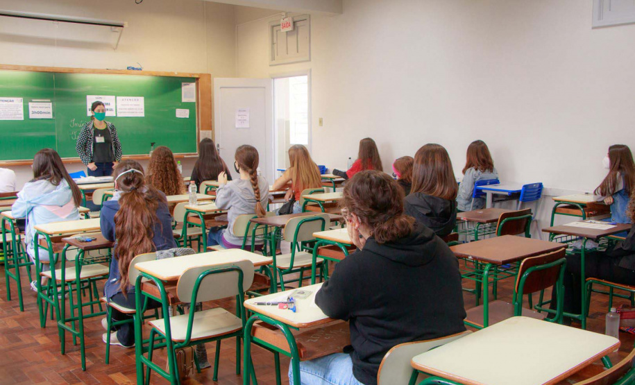 UEPG divulga aprovados no PSS 3 nesta quinta-feira (15) em transmissão ao vivo