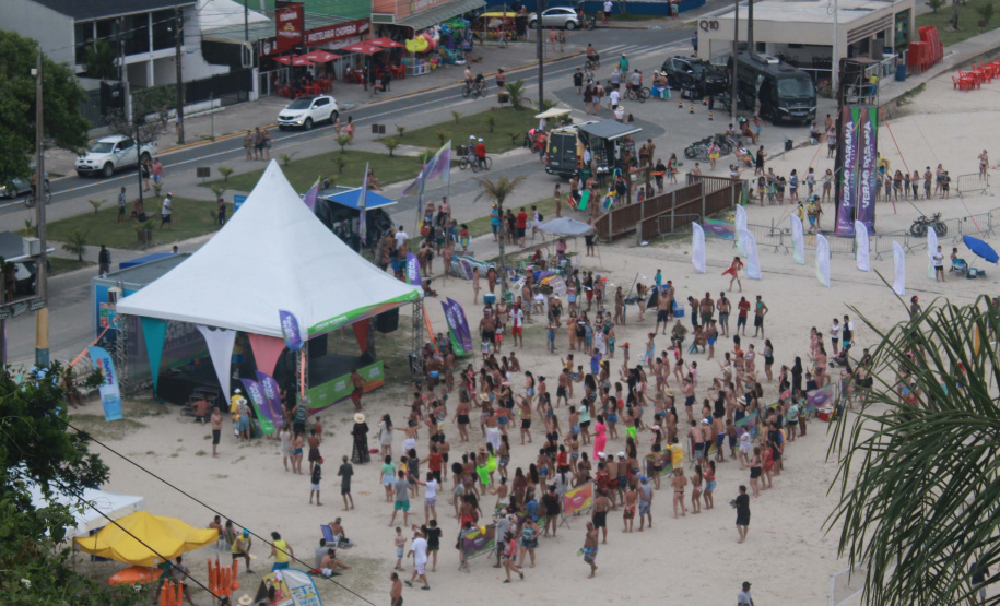 Ver(aba ativa)     Editar     Publicar     Excluir     Revisões  Postos esportivos do Estado no Litoral terão futmesa, beach tennis e intensa programação