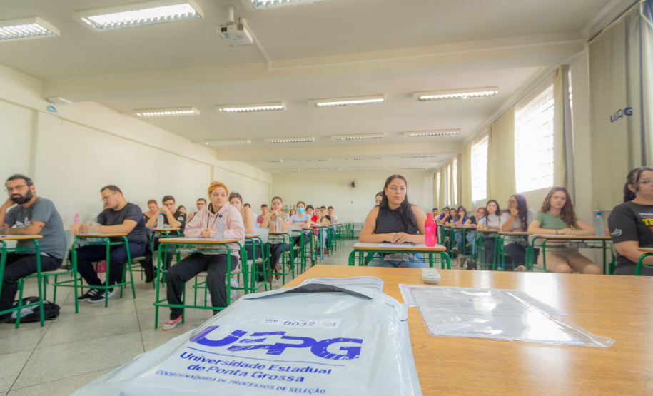 UEPG aplica provas do Vestibular em 13 cidades do Paraná -