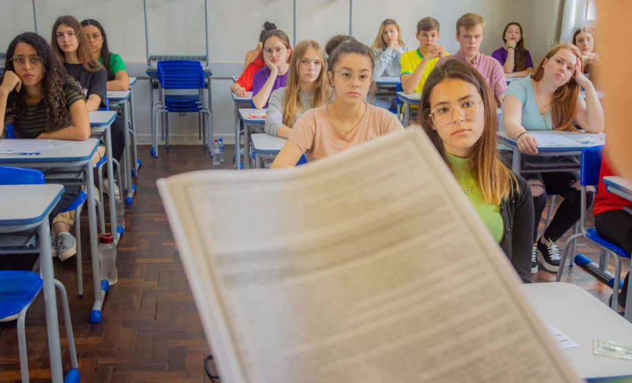 UEPG aplica provas do Vestibular em 13 cidades do Paraná -