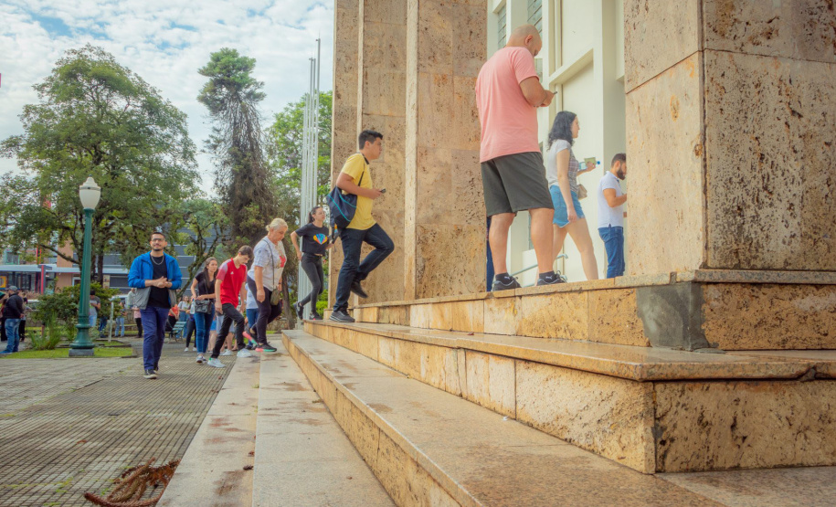 UEPG aplica provas do Vestibular em 13 cidades do Paraná -