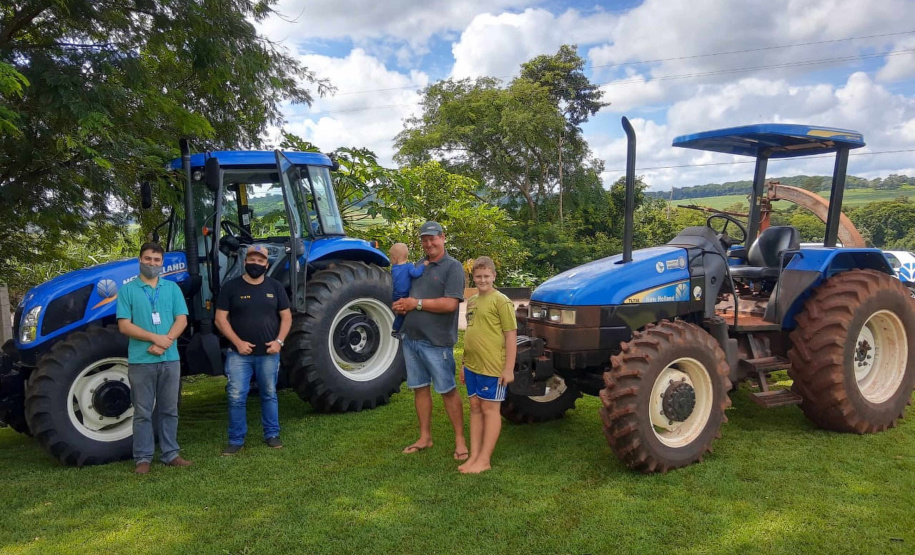 Em 2022, Estado liberou R$ 8,8 milhões em seguro rural e 1,5 mil veículos do Trator Solidário