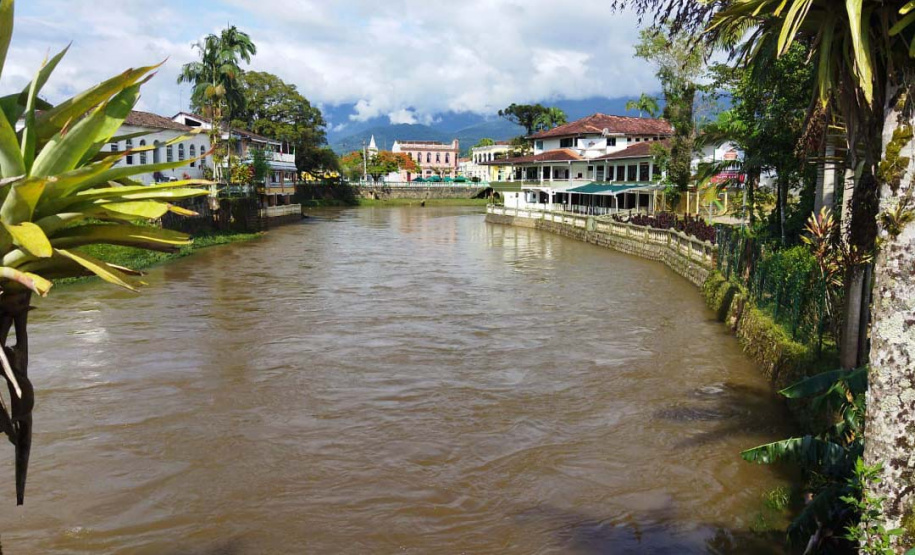 DER/PR publica decisão final da licitação para executar a Ponte de Guaratuba
