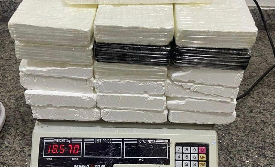 Polícia Militar desmantela laboratório de drogas em Fazenda Rio Grande