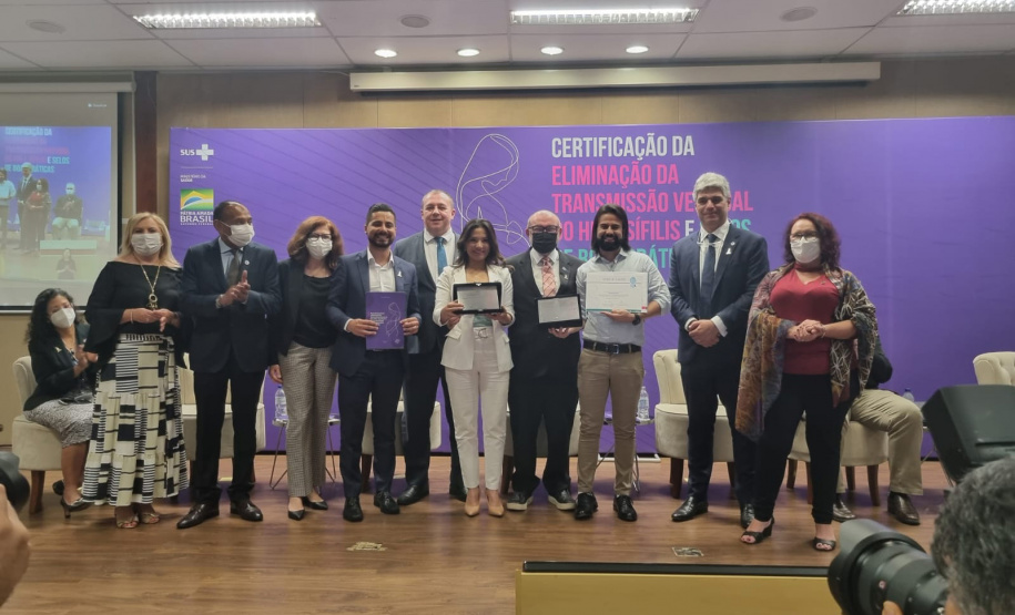 Paraná é o primeiro Estado a receber dupla certificação da eliminação da Transmissão Vertical do HIV e Sífilis