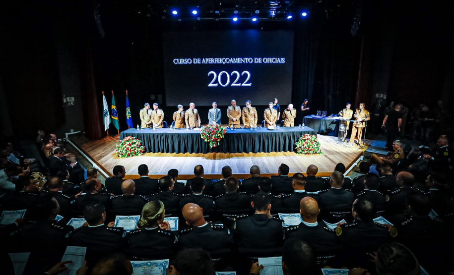 Capitães da Polícia Militar e dos Bombeiros finalizam o Curso de Aperfeiçoamento de Oficiais -
