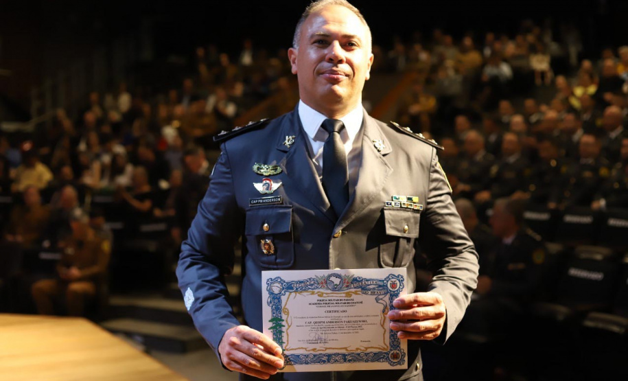 Capitães da Polícia Militar e dos Bombeiros finalizam o Curso de Aperfeiçoamento de Oficiais