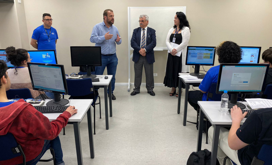 Estado repassa quase R$ 720 mil para projetos de capacitação de jovens do CIEE