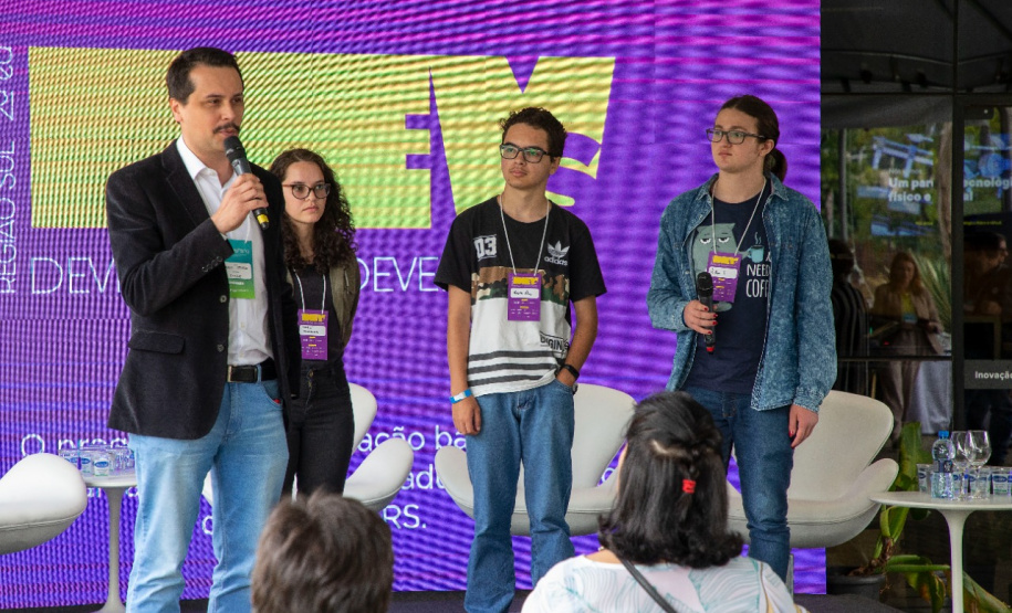 Curso de tecnologia com apoio do BRDE reúne dois mil estudantes