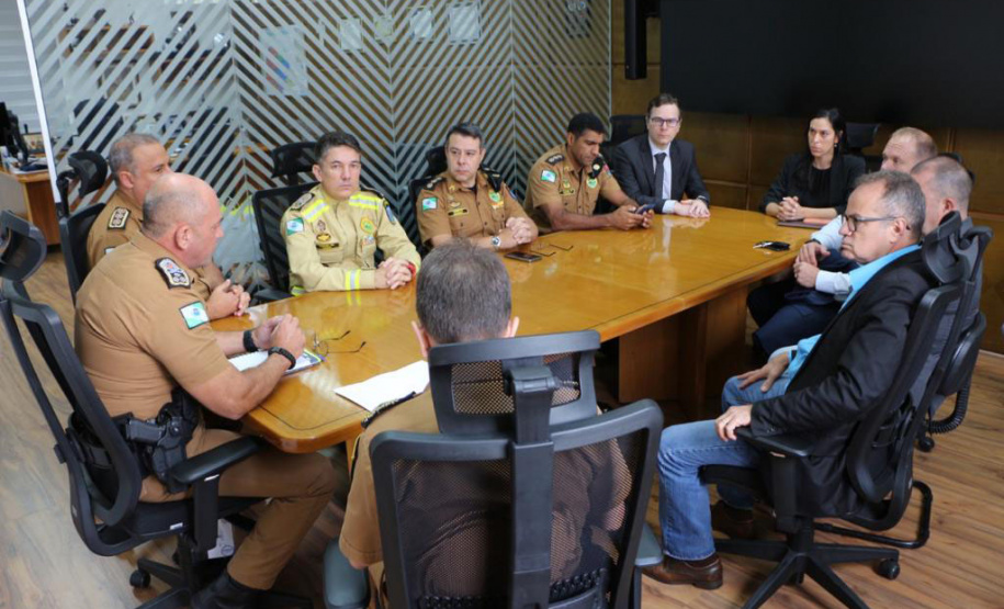 Secretário designado para a Segurança se reúne com comandantes das forças do Paraná