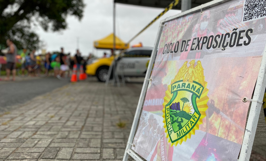 PMPR inicia Ciclo de Exposições com viaturas históricas e atrai centenas de pessoas, em Guaratuba