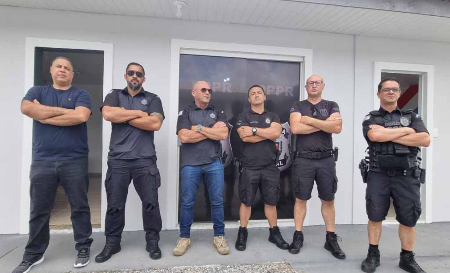 GUARATUBA - Secretário de Segurança acompanha ações do Verão Maior Paraná em Guaratuba e na Ilha do Mel - O secretário e sua comitiva estiveram nas sedes do Corpo de Bombeiros Militar, da Polícia Militar, da Polícia Civil e da Polícia Penal, em Guaratuba -