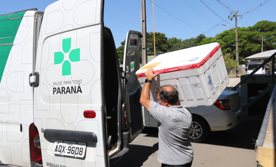 Estado inicia semana com distribuição de mais de 204 mil vacinas contra a Covid-19
