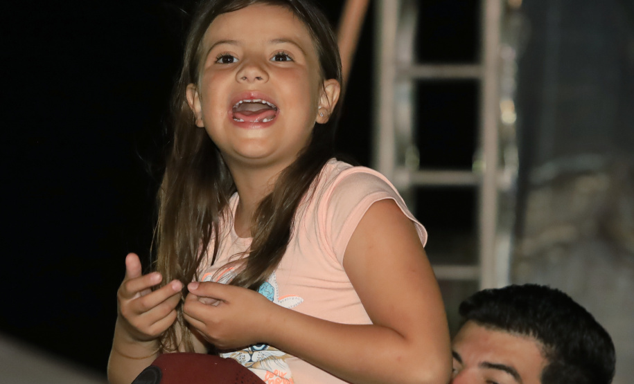 Edson & Hudson e Jeann & Julio encerram primeira semana de shows gratuito no Litoral