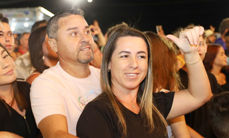 Edson & Hudson e Jeann & Julio encerram primeira semana de shows gratuito no Litoral