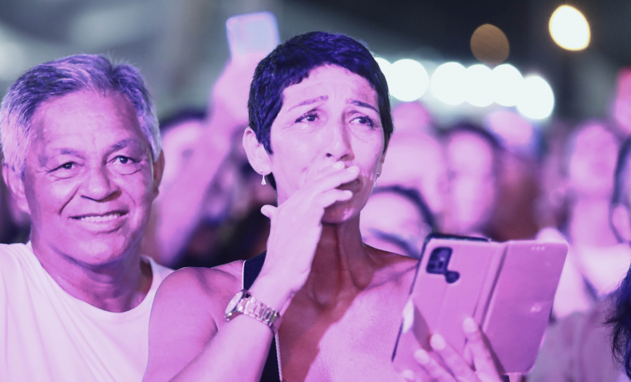 Dupla George Henrique & Rodrigo e Trio Parada Dura agitaram noite de sábado no Litoral
