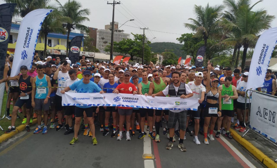 Corrida da Sanepar em Guaratuba reúne mais de mil atletas